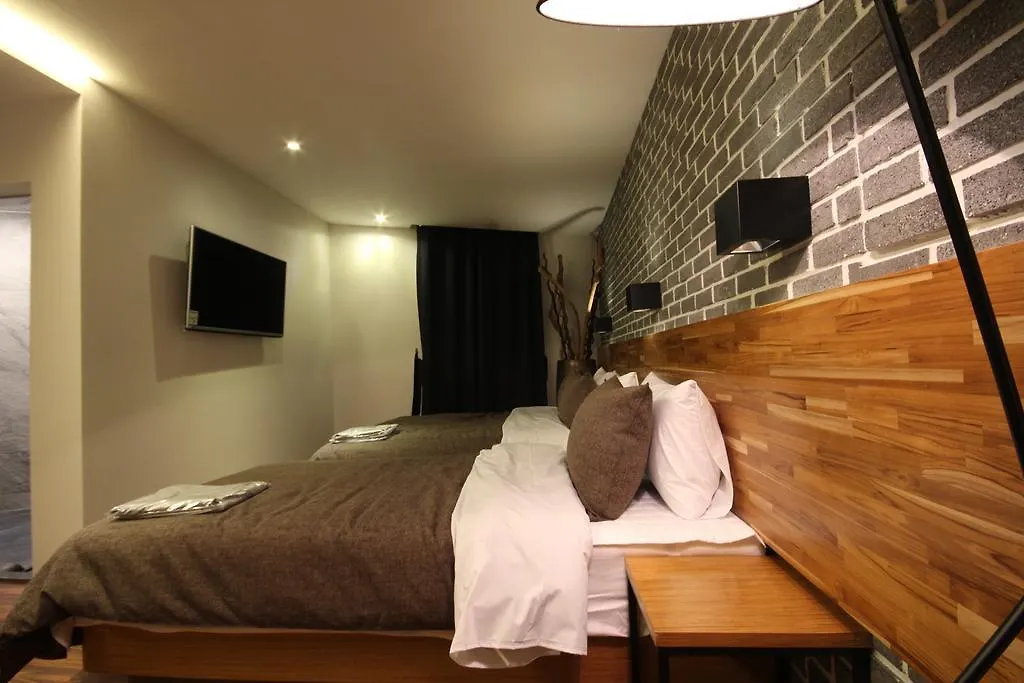 Hotel The Lua Busan Motel