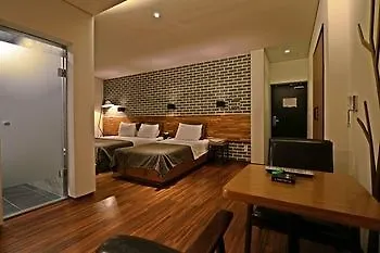 Hotel The Lua Пусан 2*,  Южная Корея
