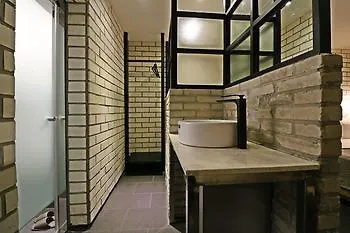 Мотель Hotel The Lua Пусан