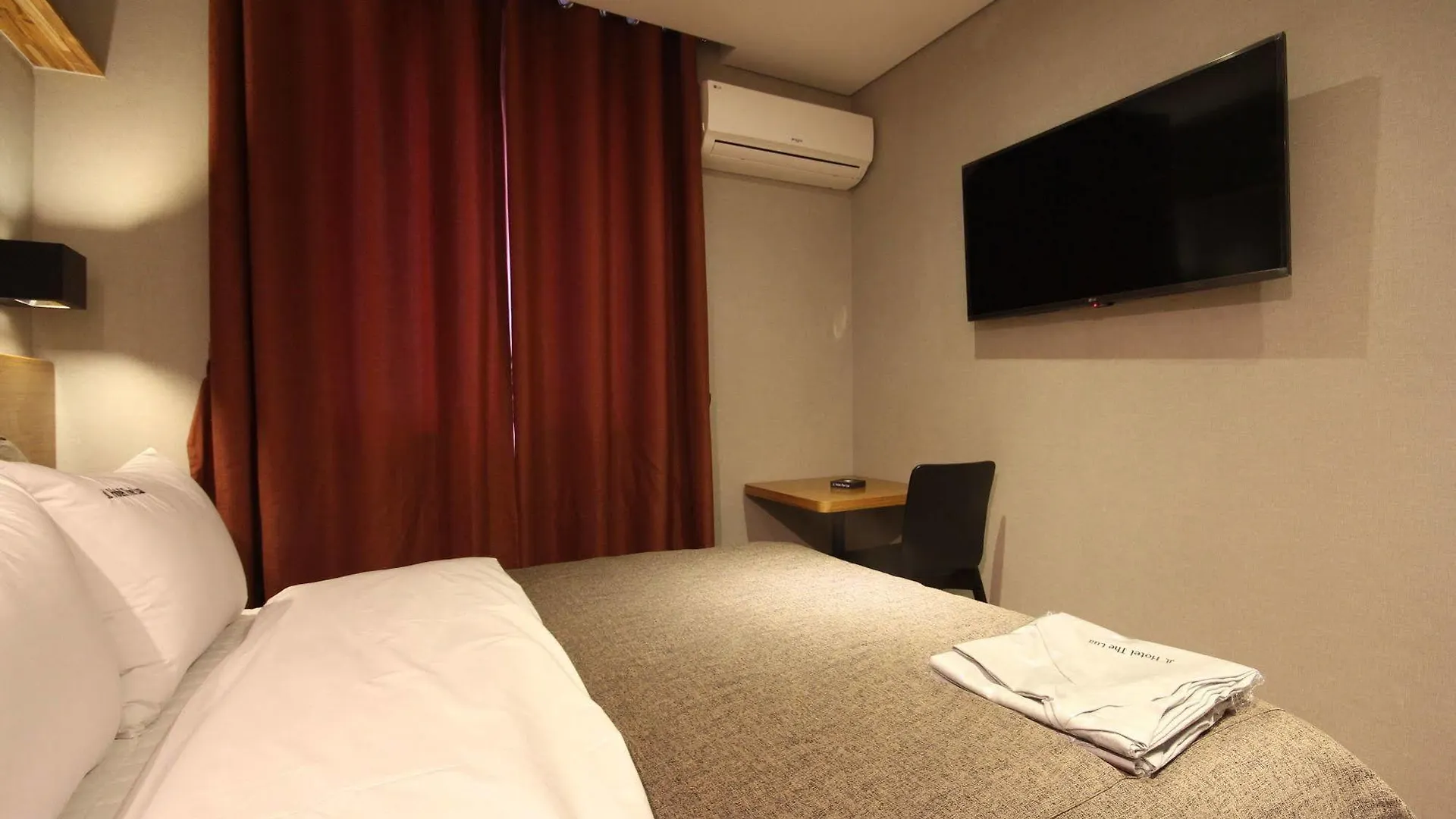 Hotel The Lua Busan Motel
